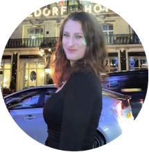https://24880982.fs1.hubspotusercontent-eu1.net/hubfs/24880982/Rebekah%20Headshot.png